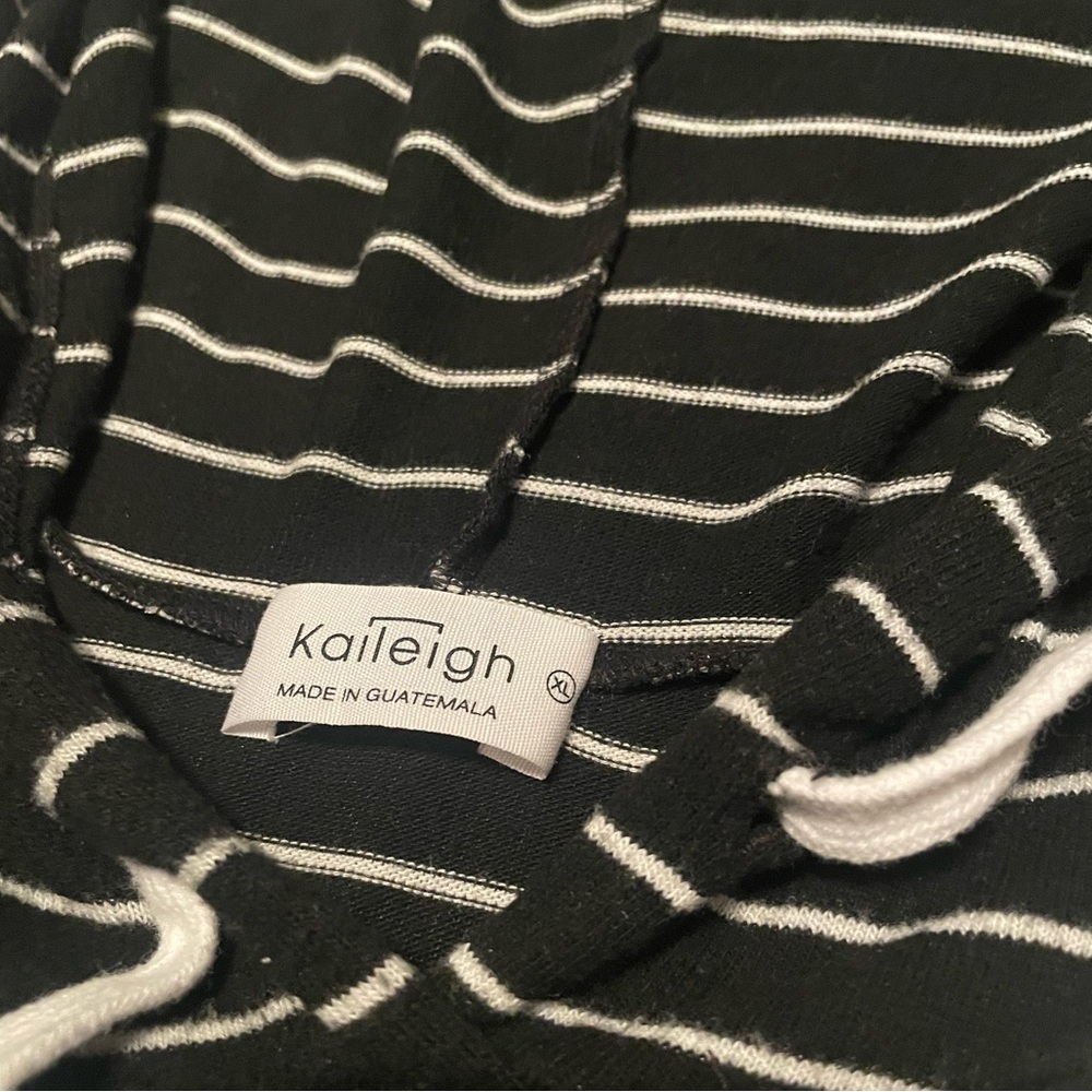 Striped Hoodie - Picture 3 of 4